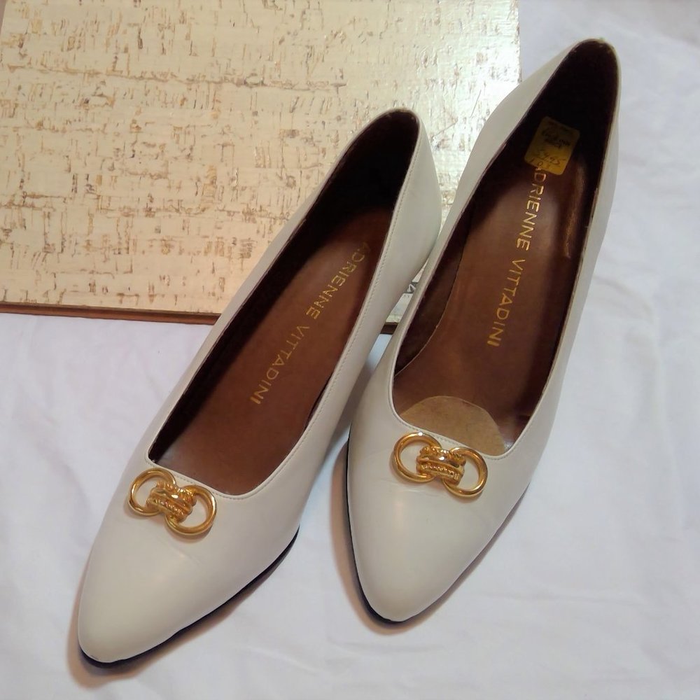 Vintage Leather Adrienne Vittadini Winter White